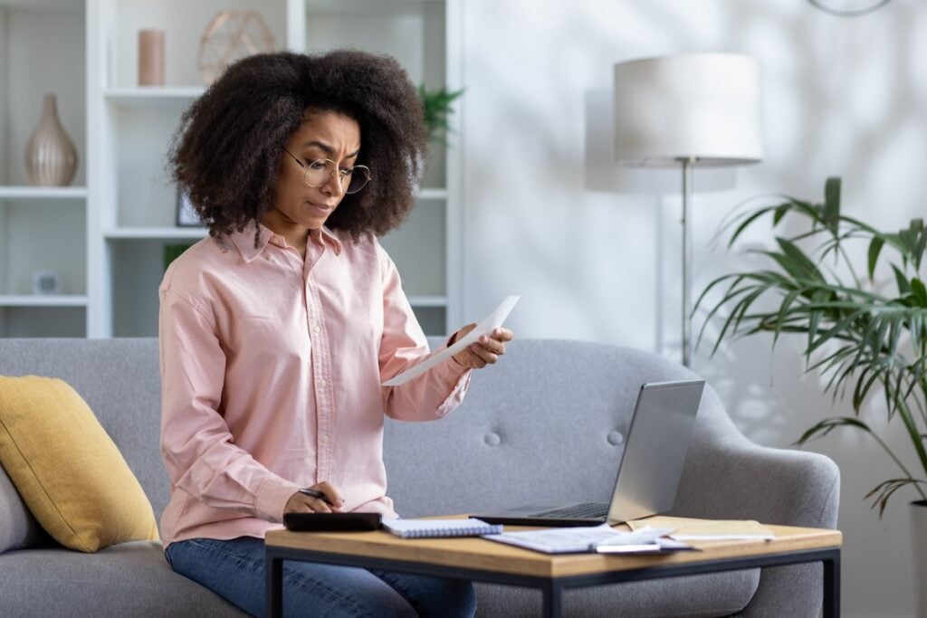 How I Stopped Wasting Money: 6 Habits That Were Costing Me!