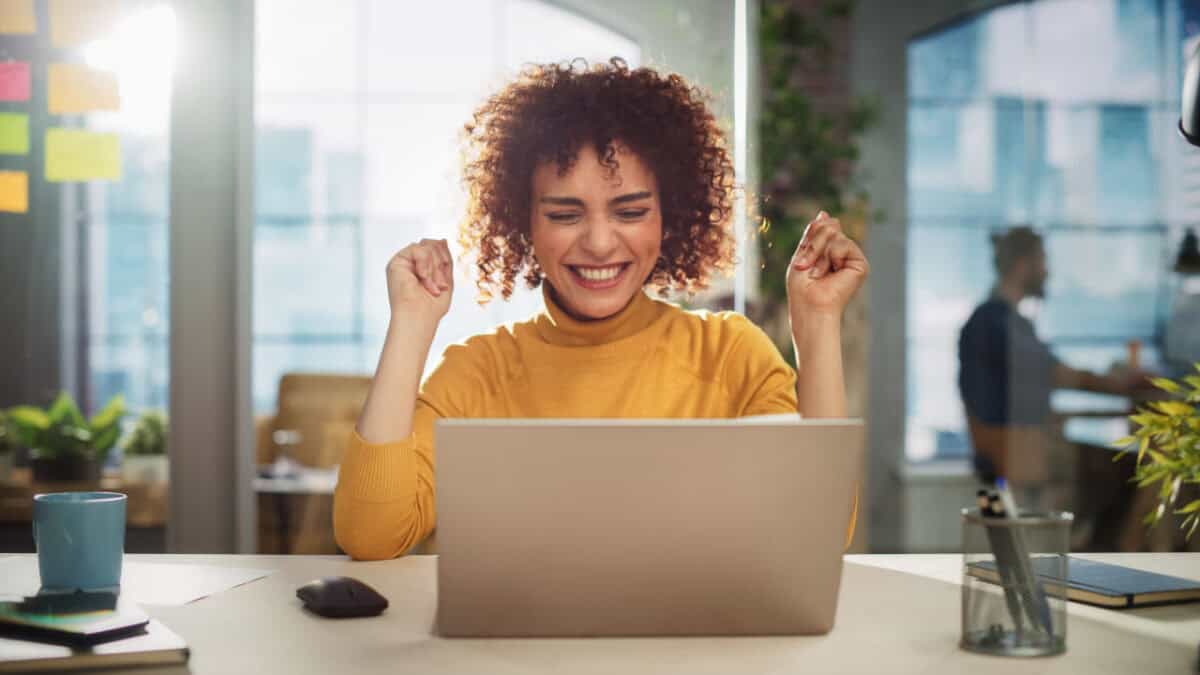 From Side Hustle to Main Hustle: Scaling Your Content Writing Business