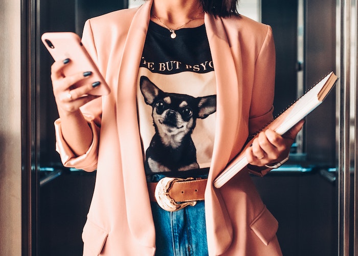 A Small Business Owner On Imposter Syndrome, Self-Doubt, & What She Had To Overcome To Start Making Money